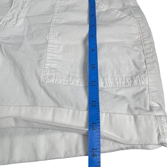 Sanctuary Women's White Flat Front Slash Pockets Rolled Cuff Cargo Shorts Sz 10 - Picture 4 of 10